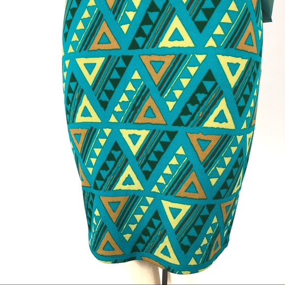 LulaRoe XS Pencil cut Made in USA Multicolored - Picture 3 of 16